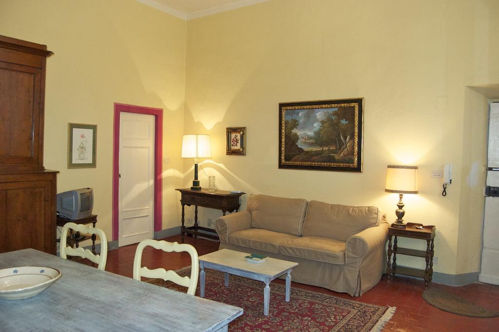 Palazzo Tucci Apartments Lucca Zimmer foto